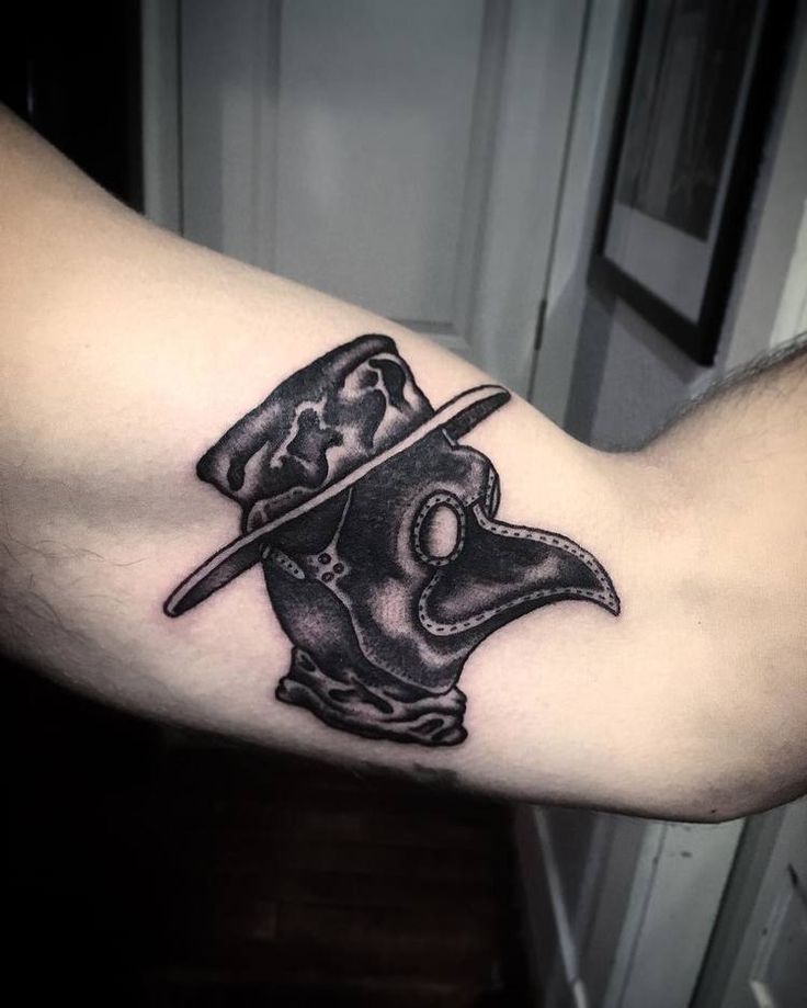 33 Obscure Plague Doctor Tattoo Designs | TattooAdore