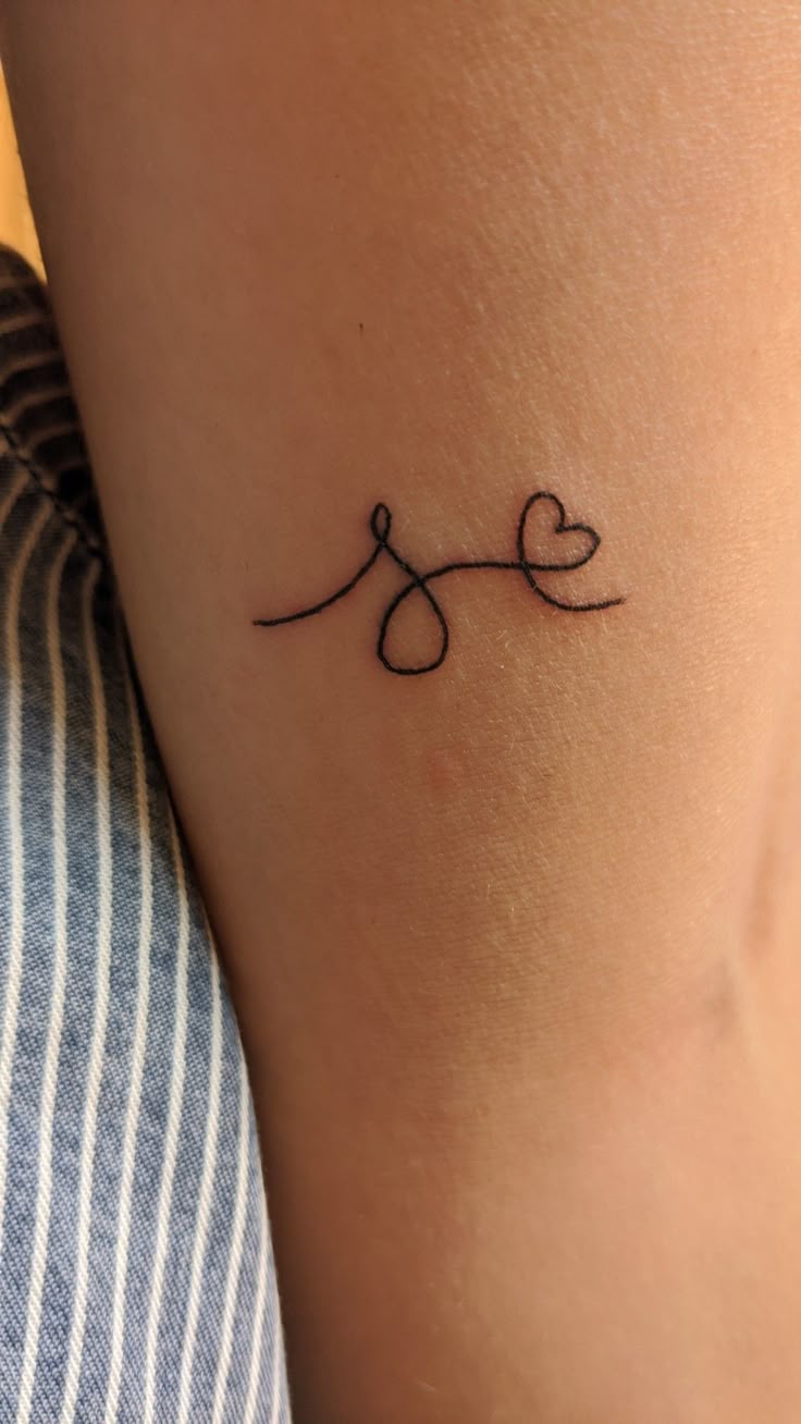 Letter S - heart