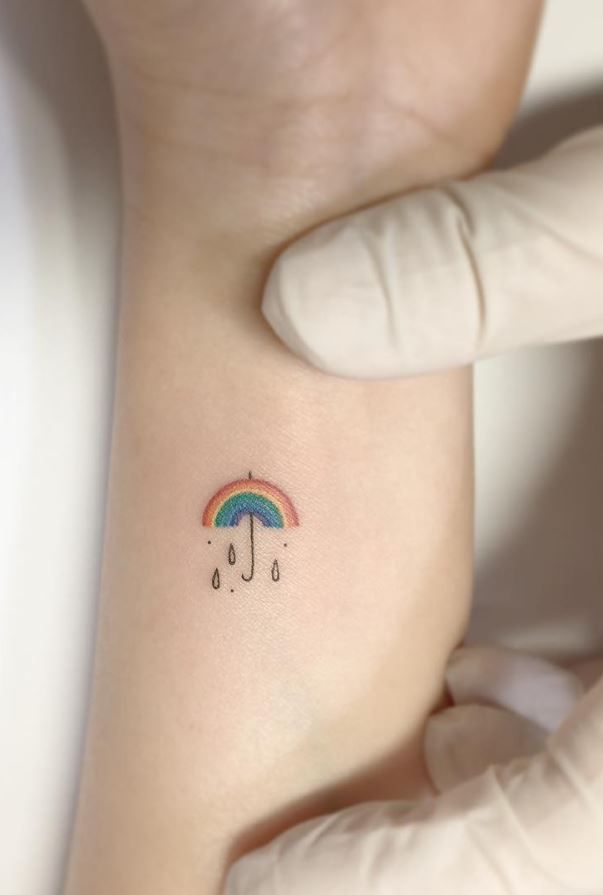 Pin by Fatmagül Ergani on tatoo | Small tattoos, Rainbow tattoos, Cute tiny  tattoos