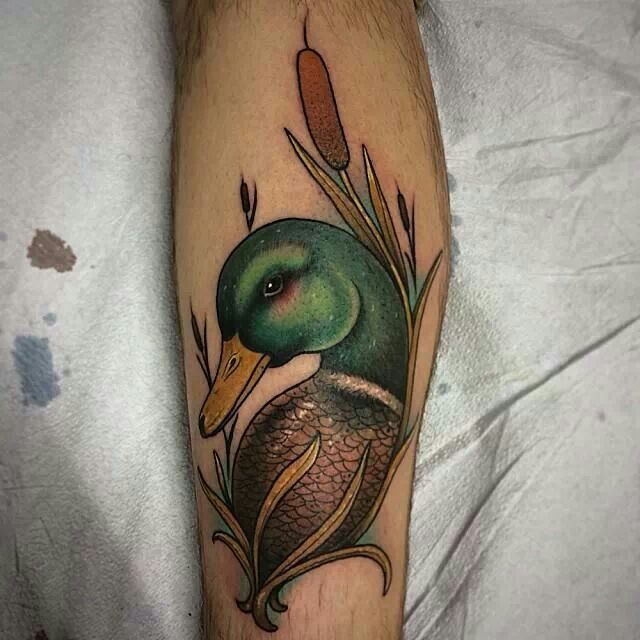 that mallard is giving his best sexy face