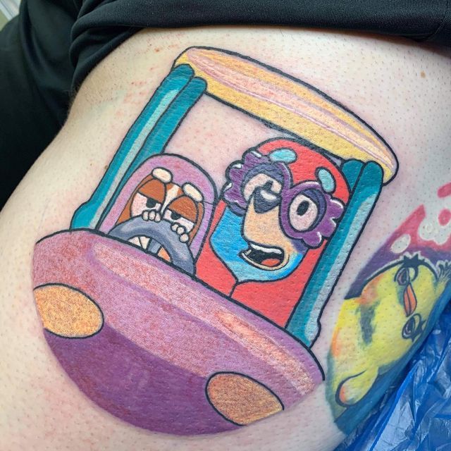 Gotta Be Done podcast on Instagram: "Can't get enough Grannies??  💙🧡Neither can we! This too-cute tribute is on dad Trent @thehollandbuild  - wife Courtney says… | Tatoo, Cose belle