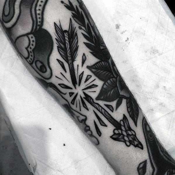 30 Stunning Broken Arrow Tattoo Designs for Men