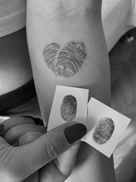 Fingerprint Tattoos for Couples