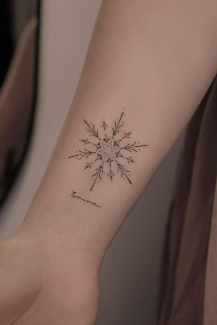 Top 21 Stunning Snowflake Tattoo Ideas