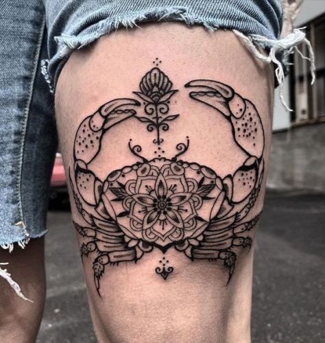 Explore 20 Unique Crab Tattoo Ideas for Women in 2025 – Discover Feminine  Designs That Symbolize Zodiac Elegance