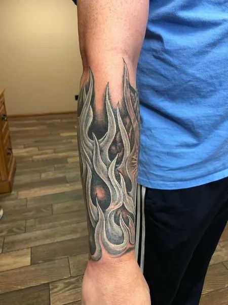 35 Best Flame Tattoo Ideas For Men And Women - Tattoo Pro
