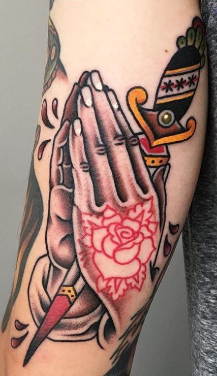 100 Amazing Praying Hands Tattoos Ideas & Meanings – Ultimate Collection -  Tattoo Me Now