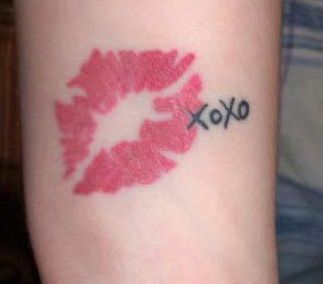 25 Creative Lip Tattoo Ideas to Add a Unique Touch to Your Look