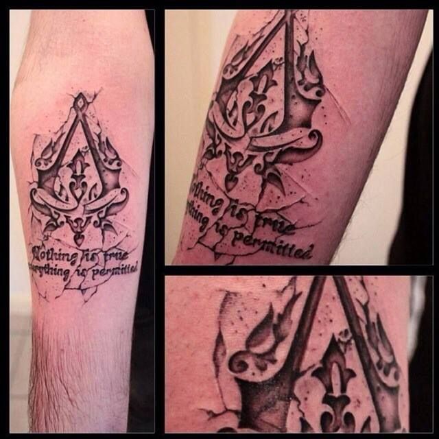 Amazingly detailed Assassin's Creed tattoo that was done by Thomas  Carli-Jarlier of NOIRE INK Tattoo Parlour in London, England