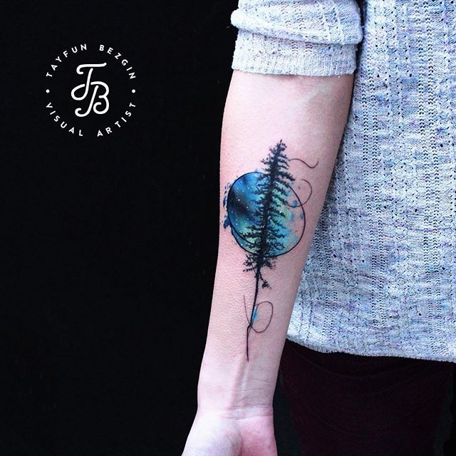 lonely tree and the northern lights tattoo Thank you for coming from  Ukraine @ahfeelabout
