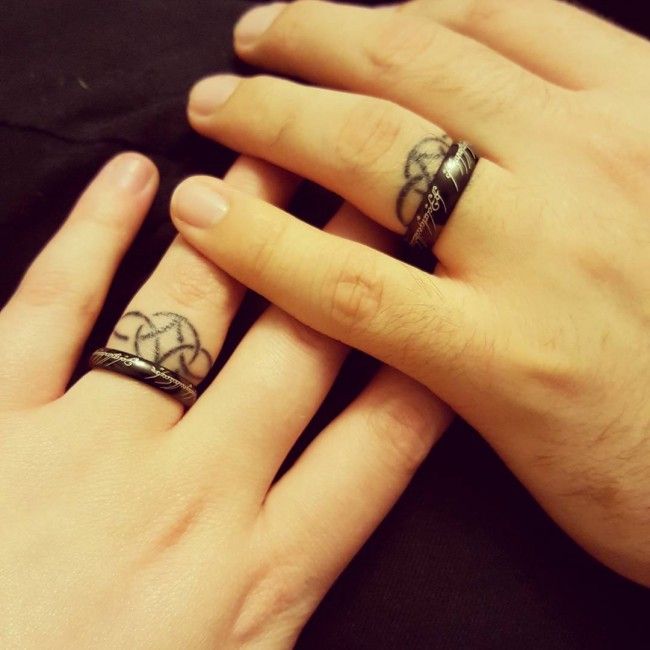 50+ Creative Wedding Ring Tattoo Ideas for Newlyweds