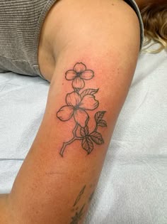 19 Dogwood flower ideas | dogwood flowers, dogwood tattoo, dogwood flower  tattoos