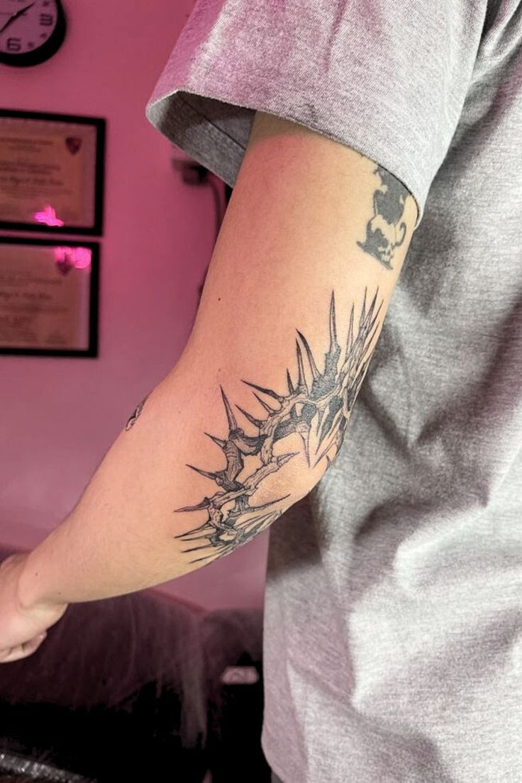 Crown Of Thorns Tattoo