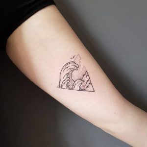 185 Wave Tattoo Designs and Ideas For Those Who Love Ocean - Tattoo Me Now