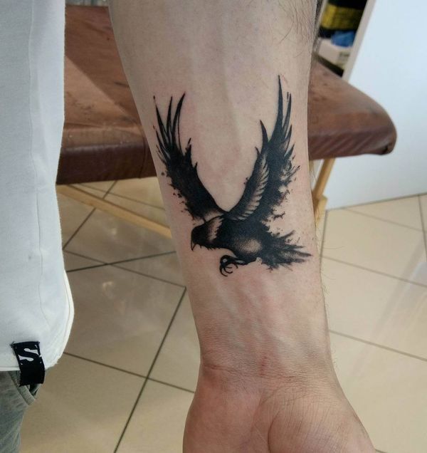 100 Ideas of Raven Tattoo Designs // August, 2021