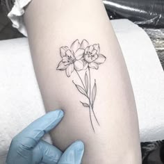 23 Best December flower tattoo ideas | flower tattoo, flower tattoos,  daffodil tattoo
