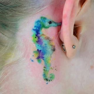 1000+ ideas about Seahorse Tattoo on Pinterest | Tattoos, Starfish ...