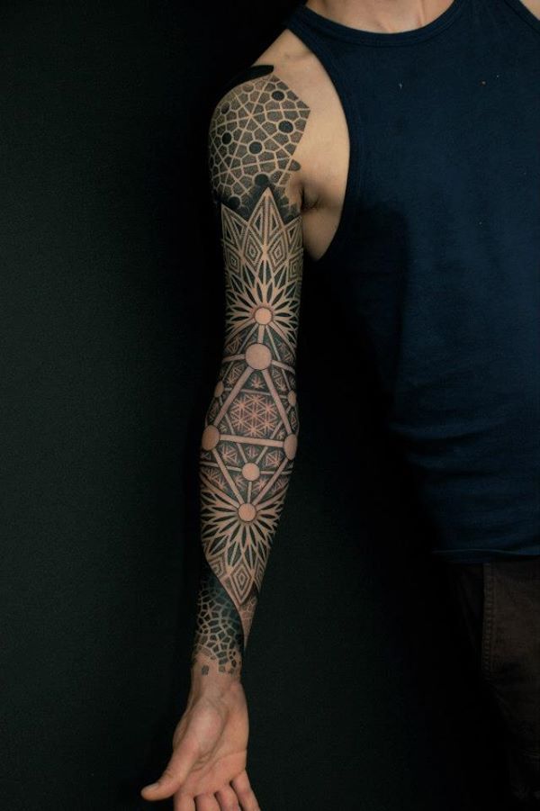 40 Intricate Geometric Tattoo Ideas | Cuded
