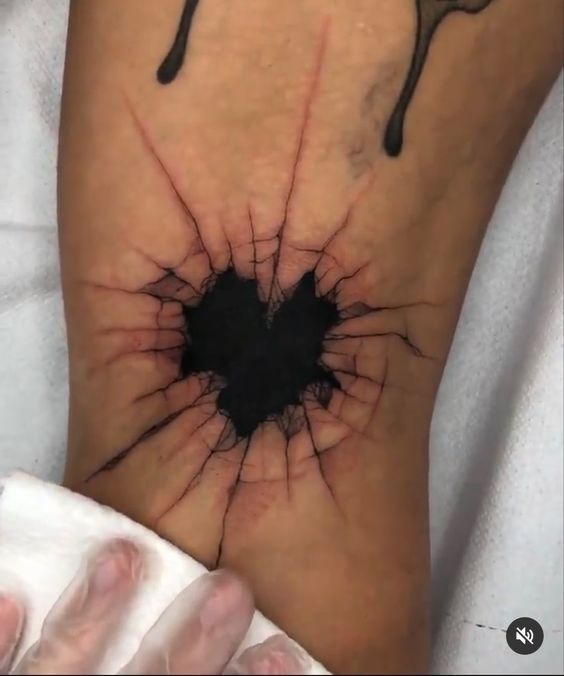 65+ Broken Heart Tattoo Ideas
