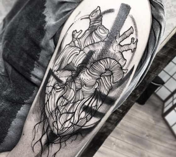 Heart tattoo art by Fredao Oliveira Brazil