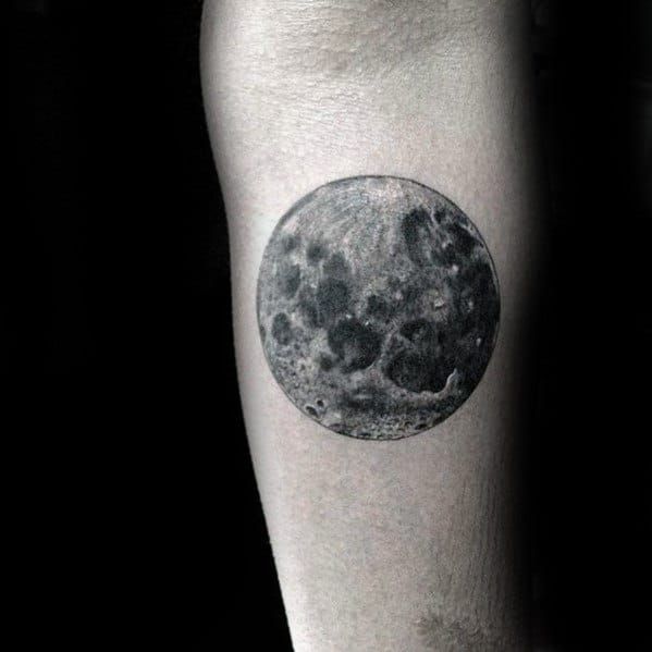 Moon Tattoo Ideas Showcasing the Intricacies of Lunar Art