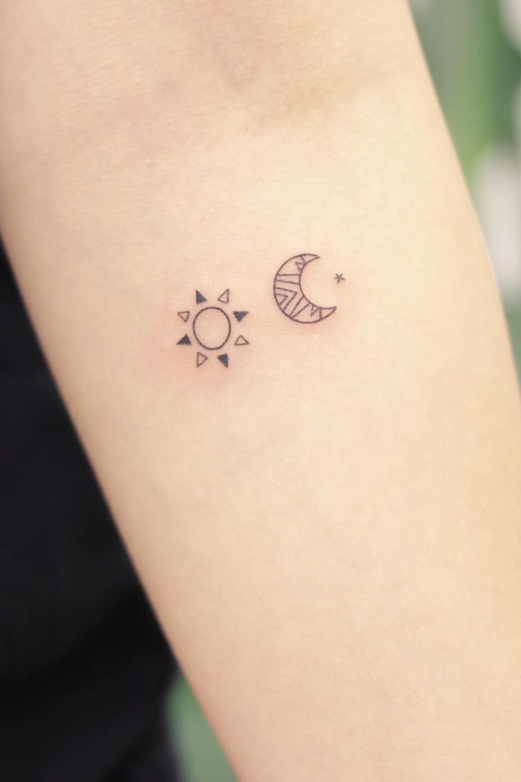 38 Amazing Small Sun and Moon Tattoo Ideas