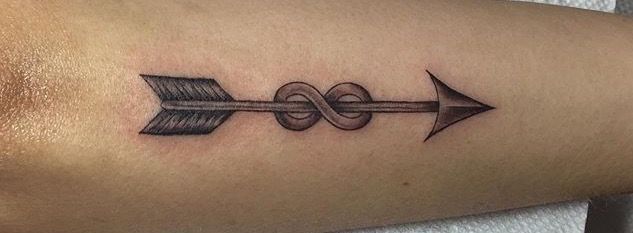 My #NativeAmerican #arrow with an #infinity symbol pointing outward. Always moving forward!