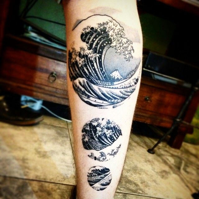 The great wave tattoo