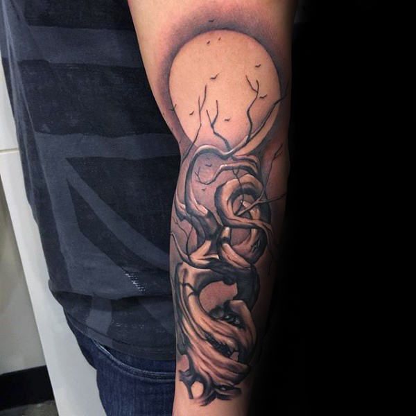 59 Emotive Family Tree Tattoo Designs for Men