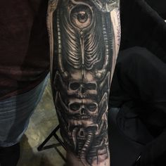 Discover 120 Giger Tattoos and Hr Giger Art Ideas | biomechanical tattoo,  hr giger tarot cards, hr giger environment and more
