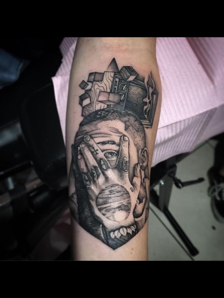 Mac tattoo done by me Adrianthagator at outlaw cartel ink and piercing in  Lewisville tx #tattoos #tattoo #beauty