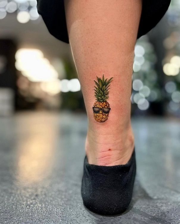 20 Fantastic Pineapple Tattoo Designs With Meanings!