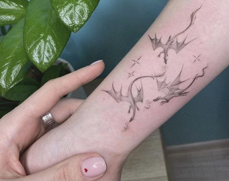 99 Single-Line Tattoos That Are Fine-Line Perfection