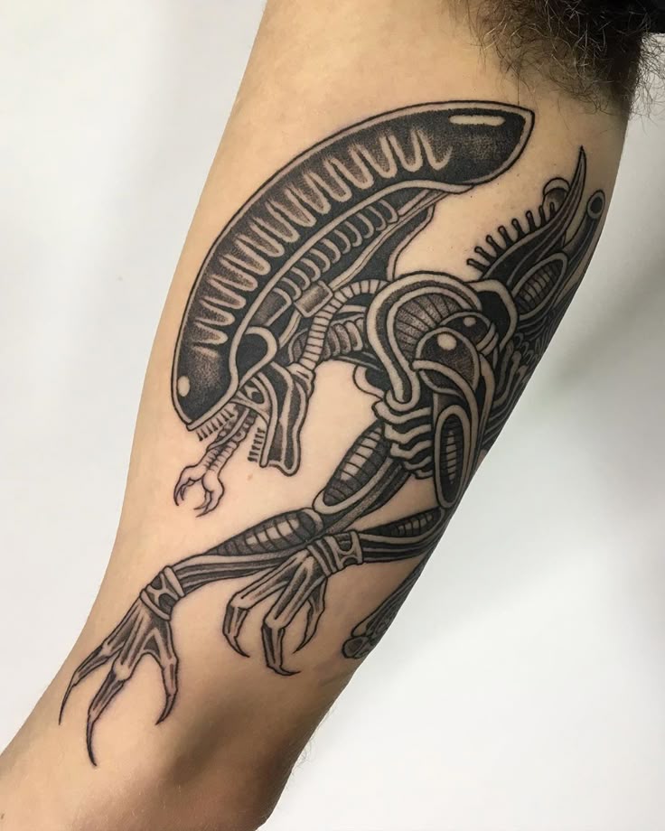 101+ Alien Tattoo Designs You Need To See!