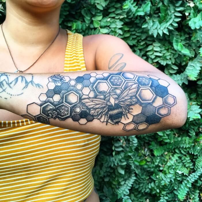Top 21 Honeycomb Tattoo Designs That Will Blow Your Mind