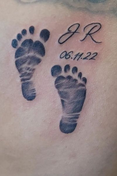 20+ Captivating Baby Footprint Tattoo Designs Revealed - WomenSew