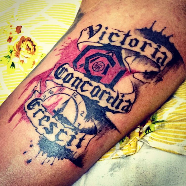 Finally got my 12th ink and this ones a beauty! #Arsenal #AFC #Gooners # Tattoo #Ink #VCC #VictoriaConcordiaCrescit