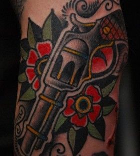 American Traditional Tattoo