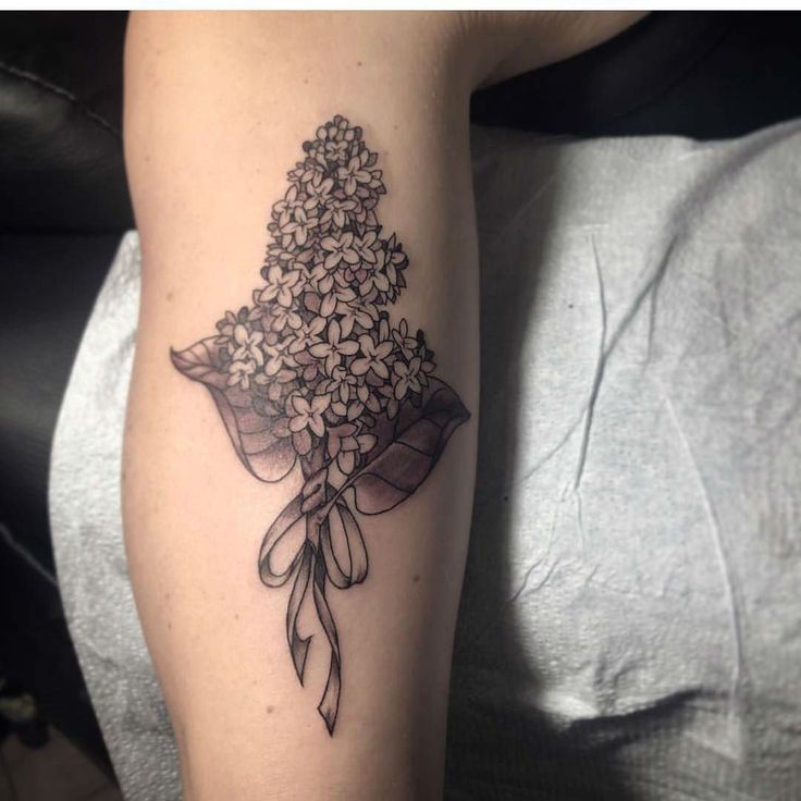Top 20 Lilac Tattoo Ideas and Their Symbolisms