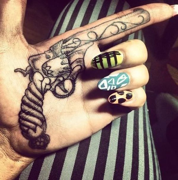 35 Awesome Gun Tattoo Designs | Art and Design