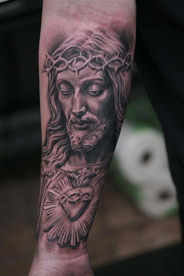 Jesus Tattoo Designs and How To Choose One
