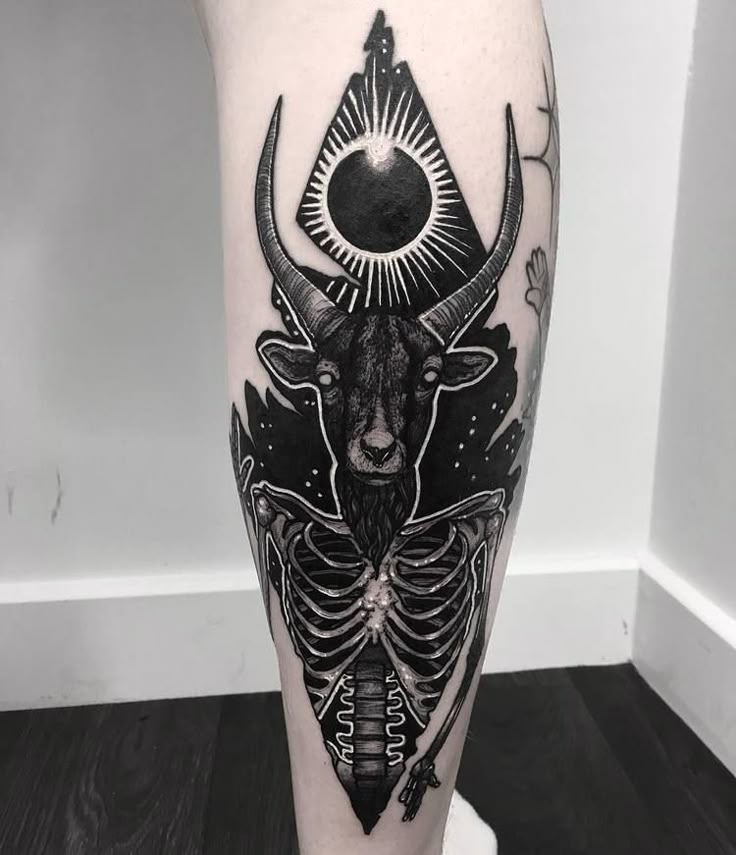 30 Blackwork Dark Tattoos Ideas - Blackwork Dark Tattoos by Merry Morgan |  TattooAdore