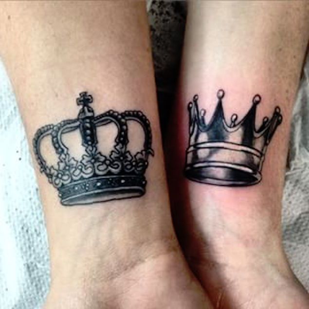 40 King & Queen Tattoos That Will Instantly Make Your Relationship Official  - TattooBlend