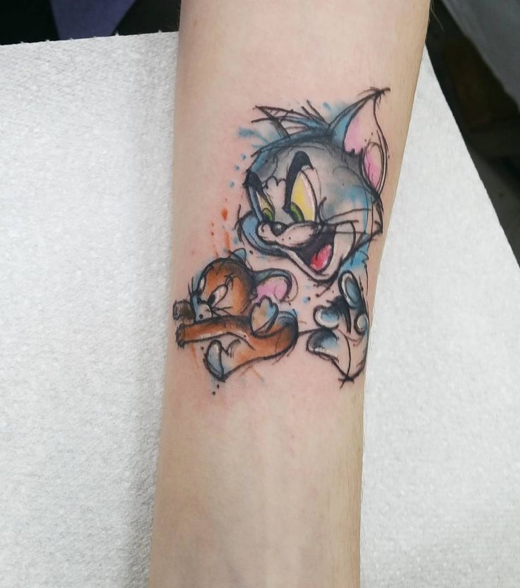 Tom and Jerry from today #watercolours #watercolourtattoo #watercolour  #sketchytattoo #sketch #illustration #tomandjerry #cattattoo  #cartoontattoo…“