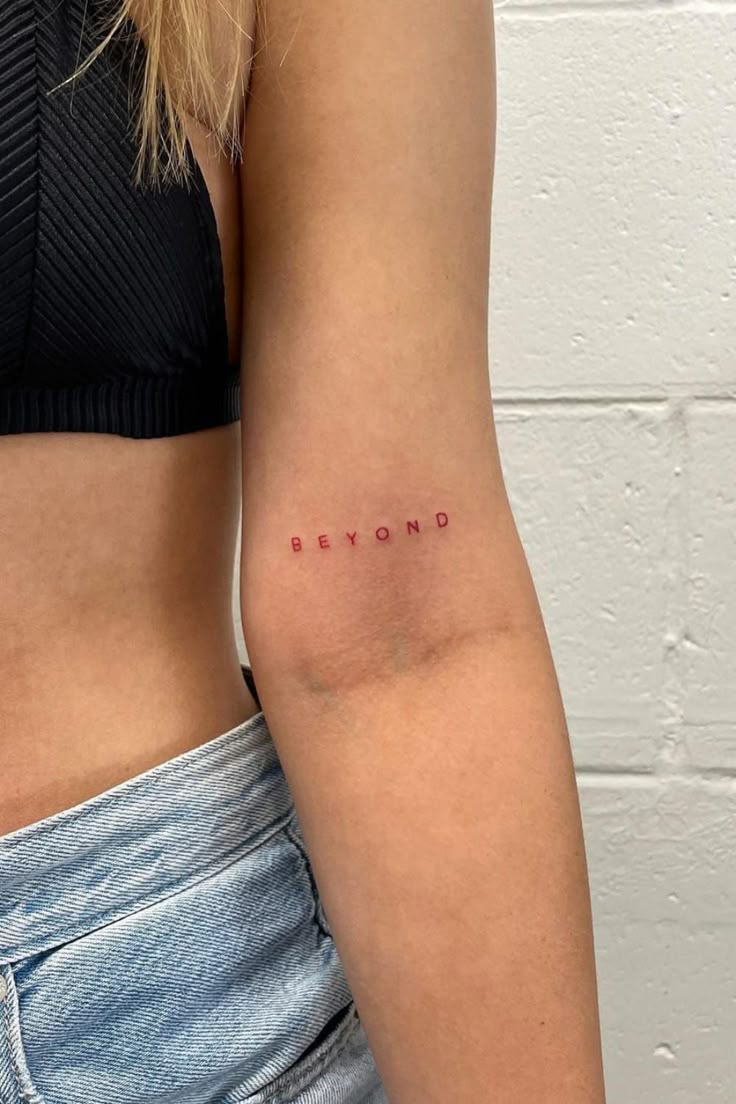 50 Amazing One Word Tattoo Ideas