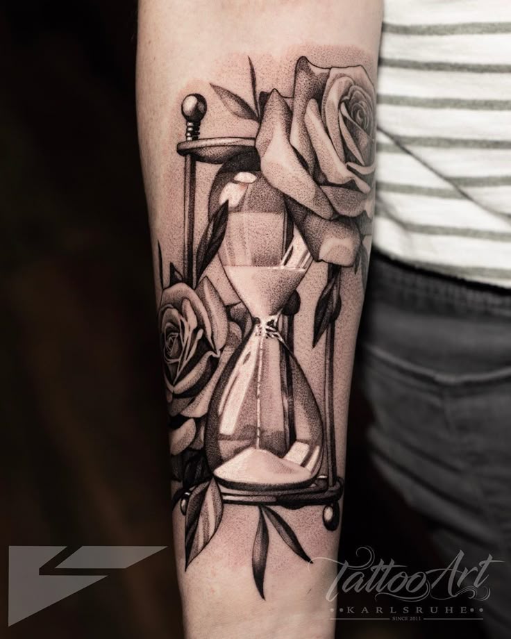 Hourglass Tattoo Designs That Will Blow Your Mind!