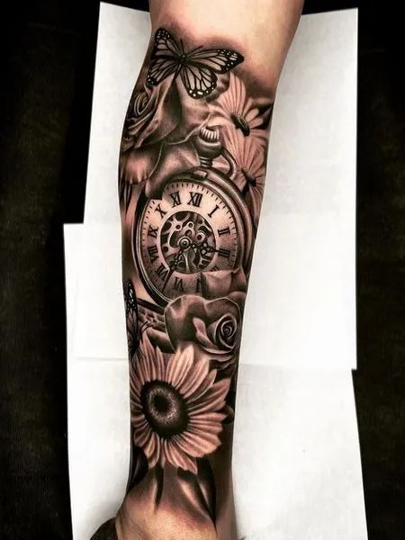 225+ Clock Tattoos Ideas and Designs (2024)