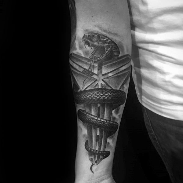 31 Awesome Kobe Bryant Tattoo Designs for Men