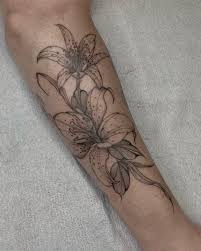 Gray Quynh Pham | Seattle Tattoo Artist ...