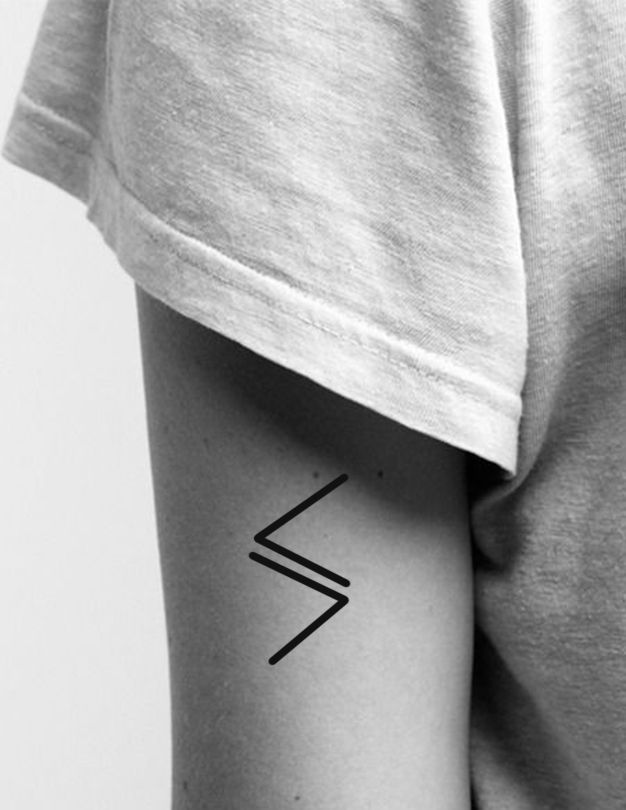40 Charming One Word Tattoo Examples